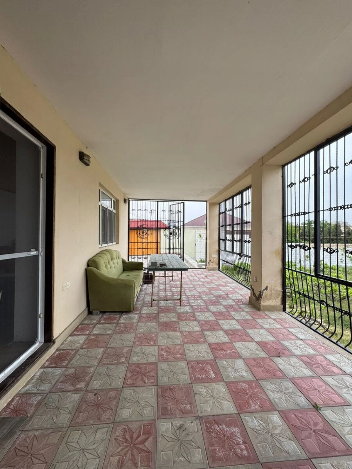 Satılır 4 otaqlı həyət evi 128 m²