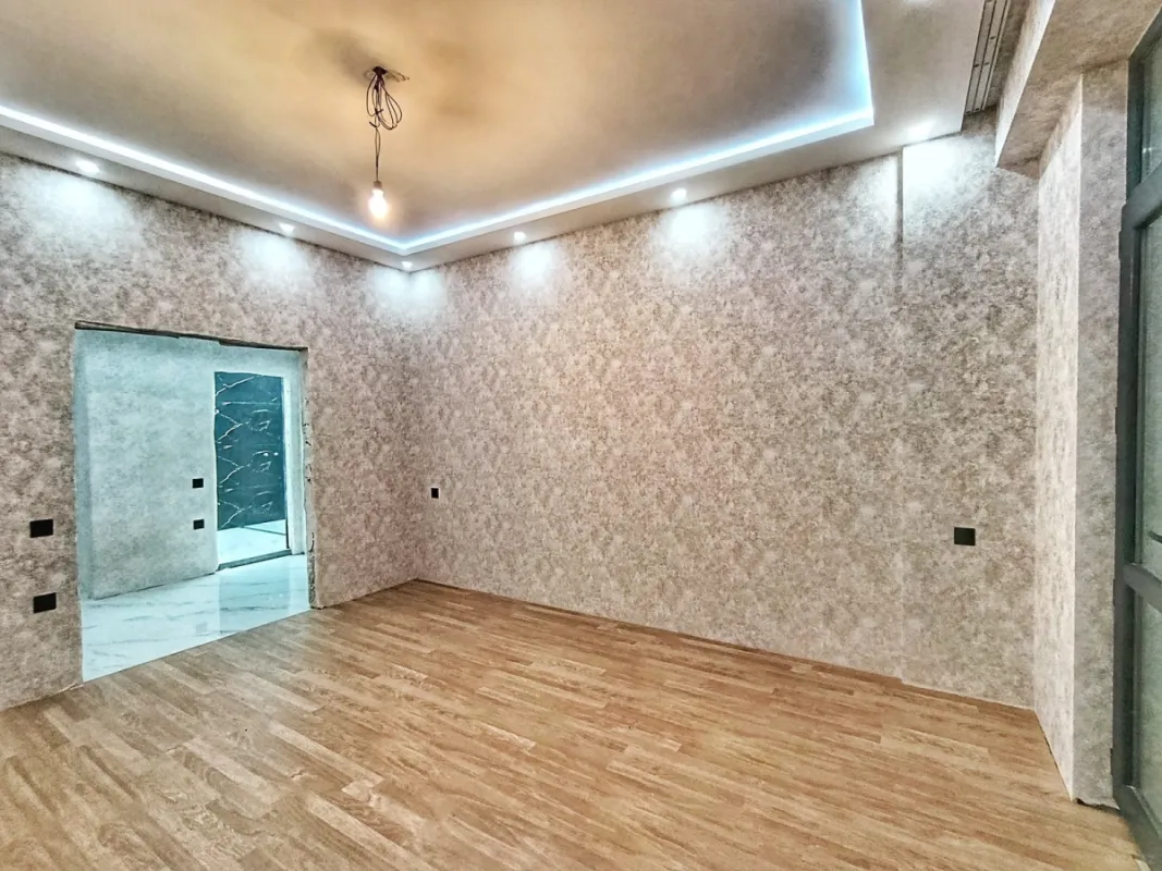 Satılır 3 otaqlı mənzil 100 m²