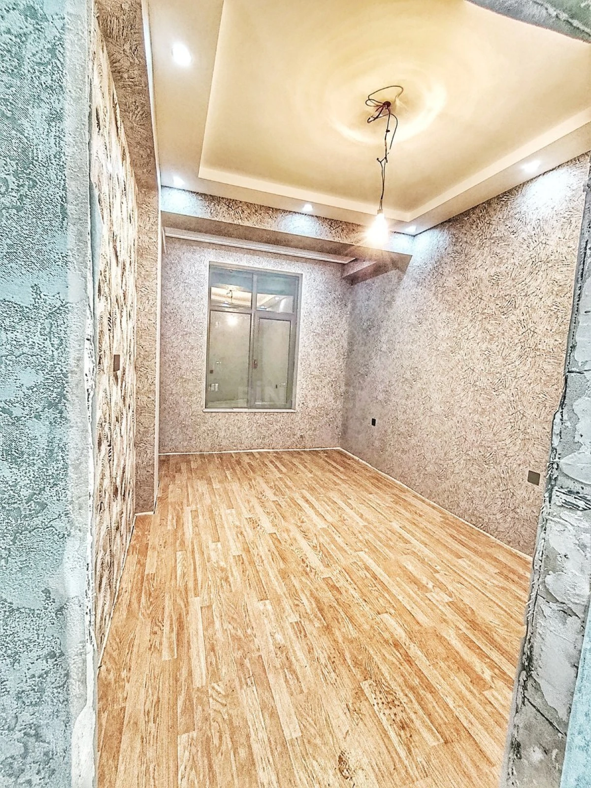 Satılır 3 otaqlı mənzil 100 m²