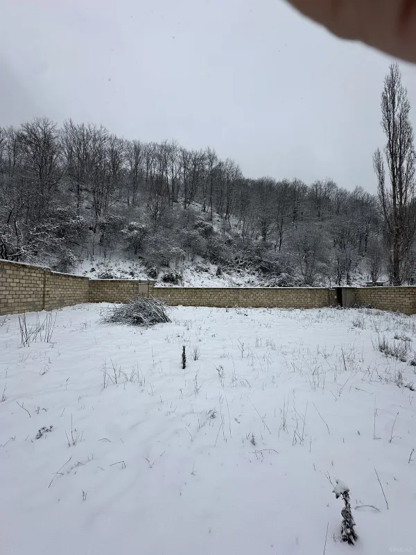 Satılır torpaq sahəsi 12 m²