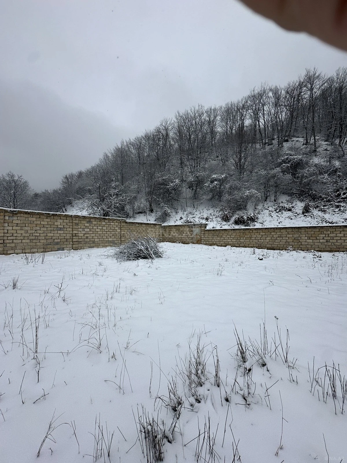 Satılır torpaq sahəsi 12 m²