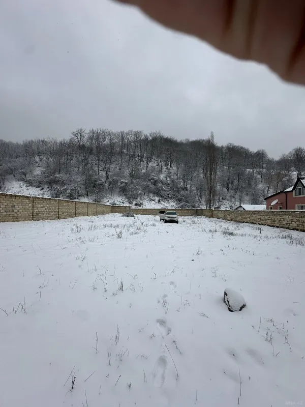 Satılır torpaq sahəsi 12 m²