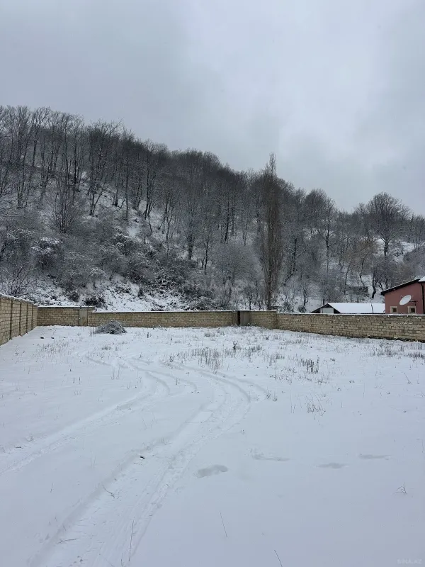 Satılır torpaq sahəsi 12 m²