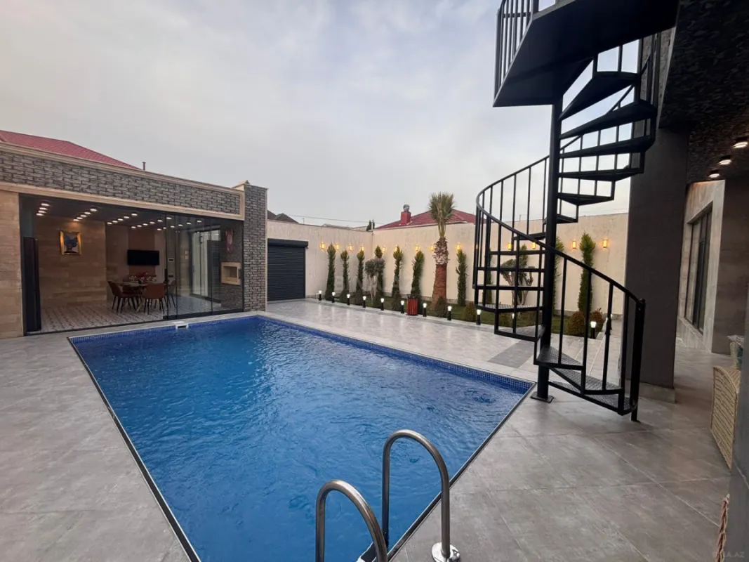 Satılır 5 otaqlı həyət evi 170 m²