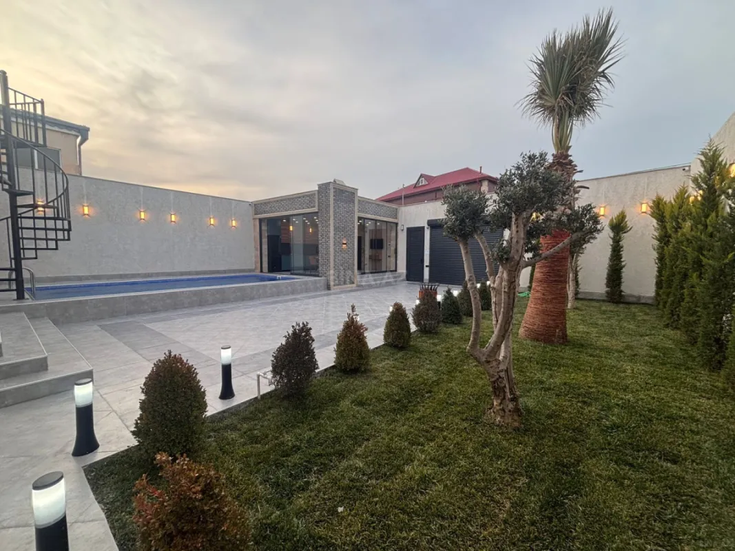 Satılır 5 otaqlı həyət evi 170 m²