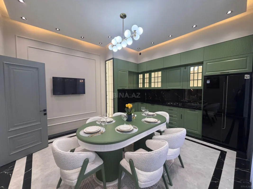 Satılır 5 otaqlı həyət evi 170 m²