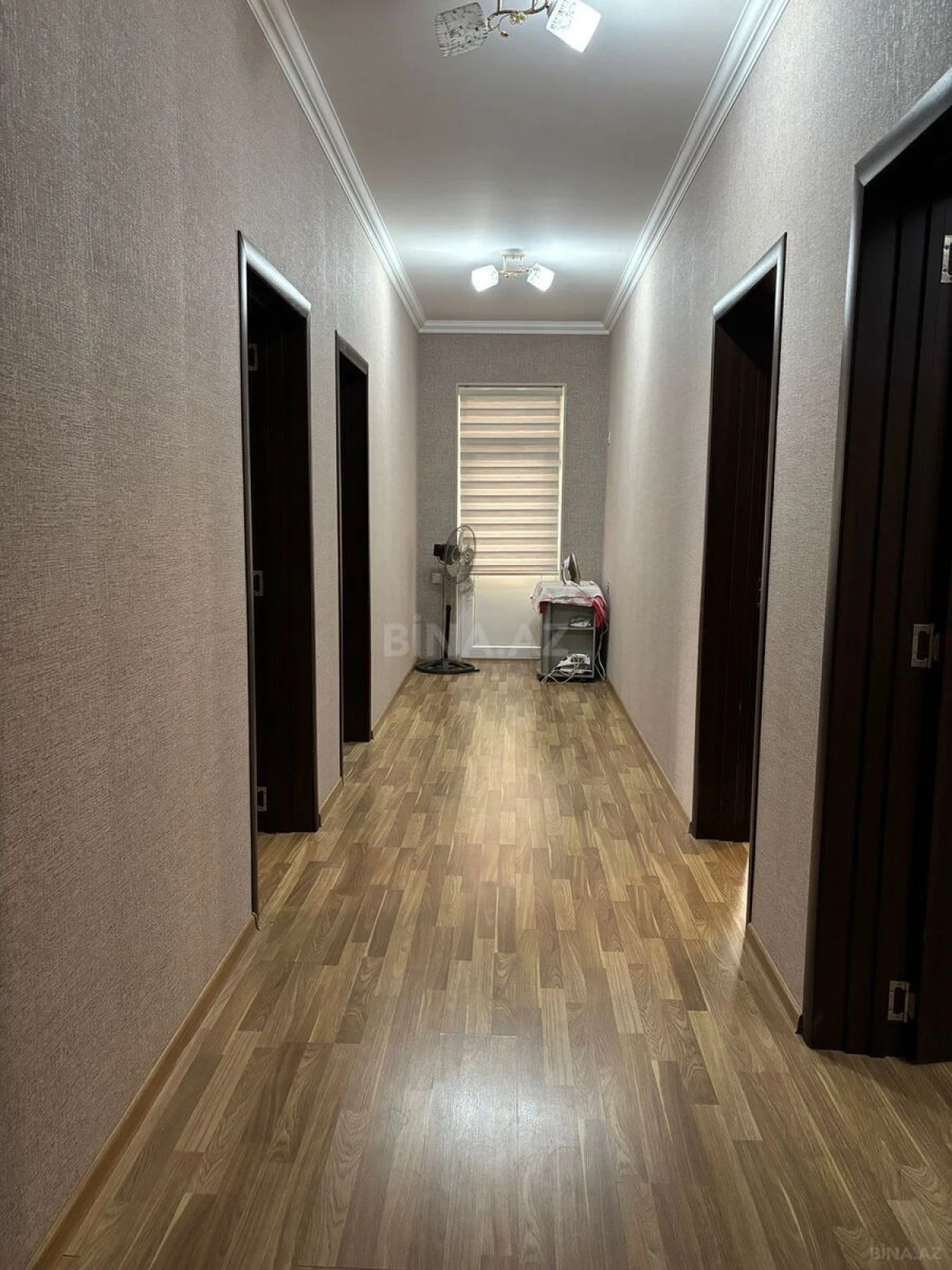 Satılır 5 otaqlı həyət evi 260 m²
