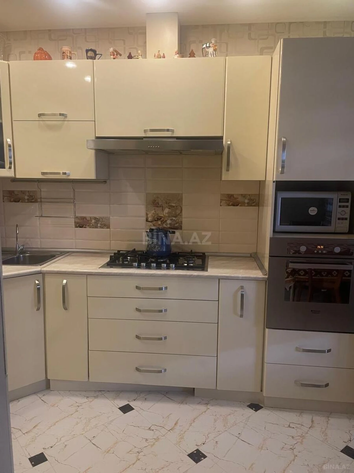 Satılır 4 otaqlı həyət evi 120 m²