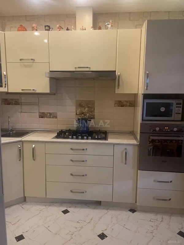 Satılır 4 otaqlı həyət evi 120 m²