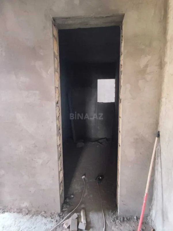 Satılır 6 otaqlı həyət evi 400 m²