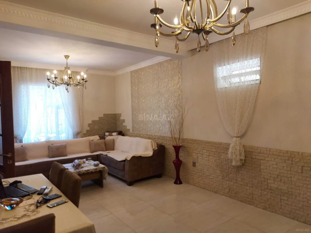 Satılır 5 otaqlı həyət evi 133.3 m²