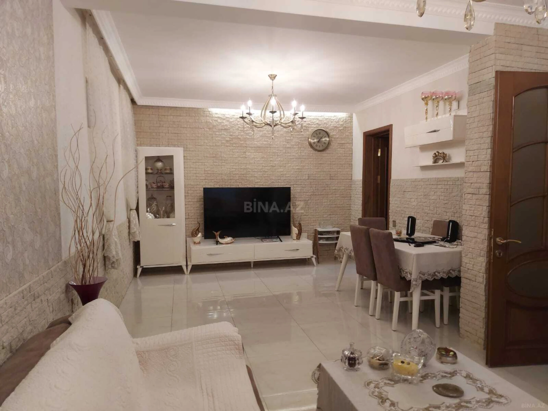 Satılır 5 otaqlı həyət evi 133.3 m²