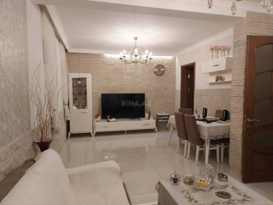Satılır 5 otaqlı həyət evi 133.3 m²