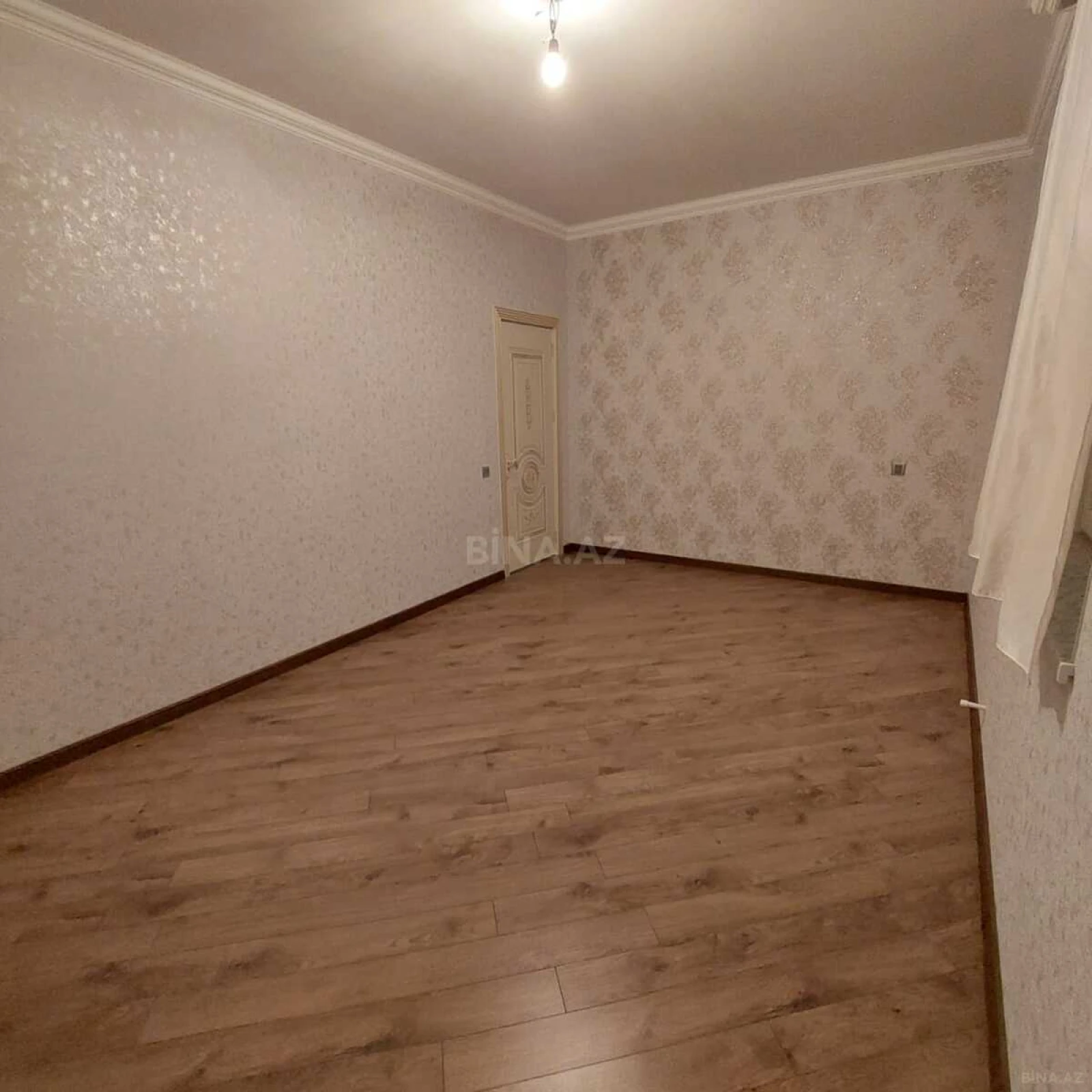 Satılır 7 otaqlı həyət evi 210 m²