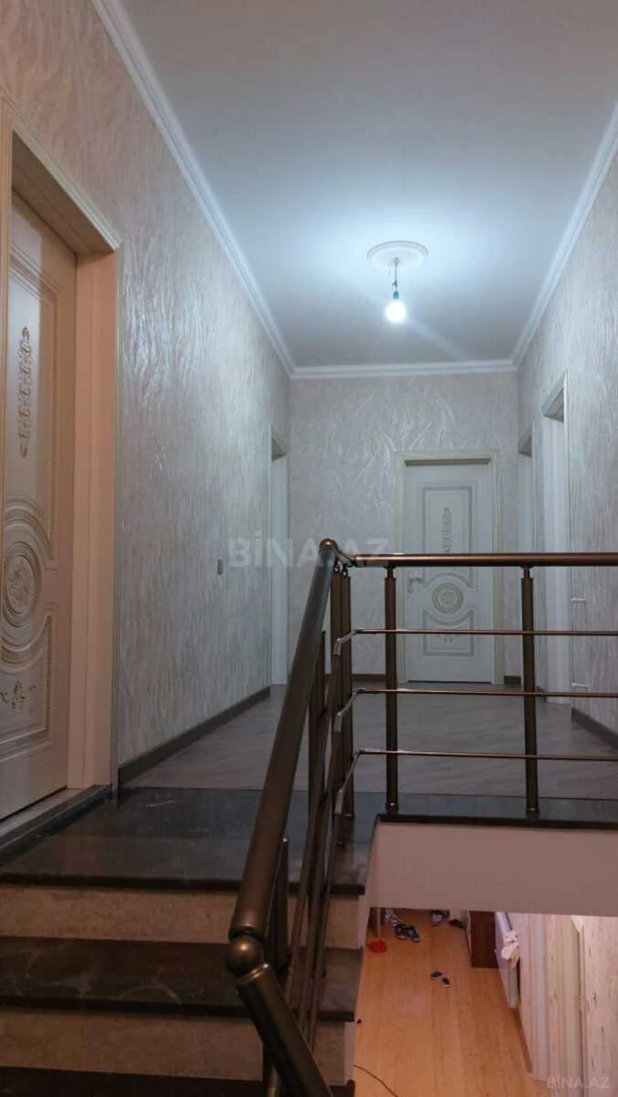 Satılır 7 otaqlı həyət evi 210 m²