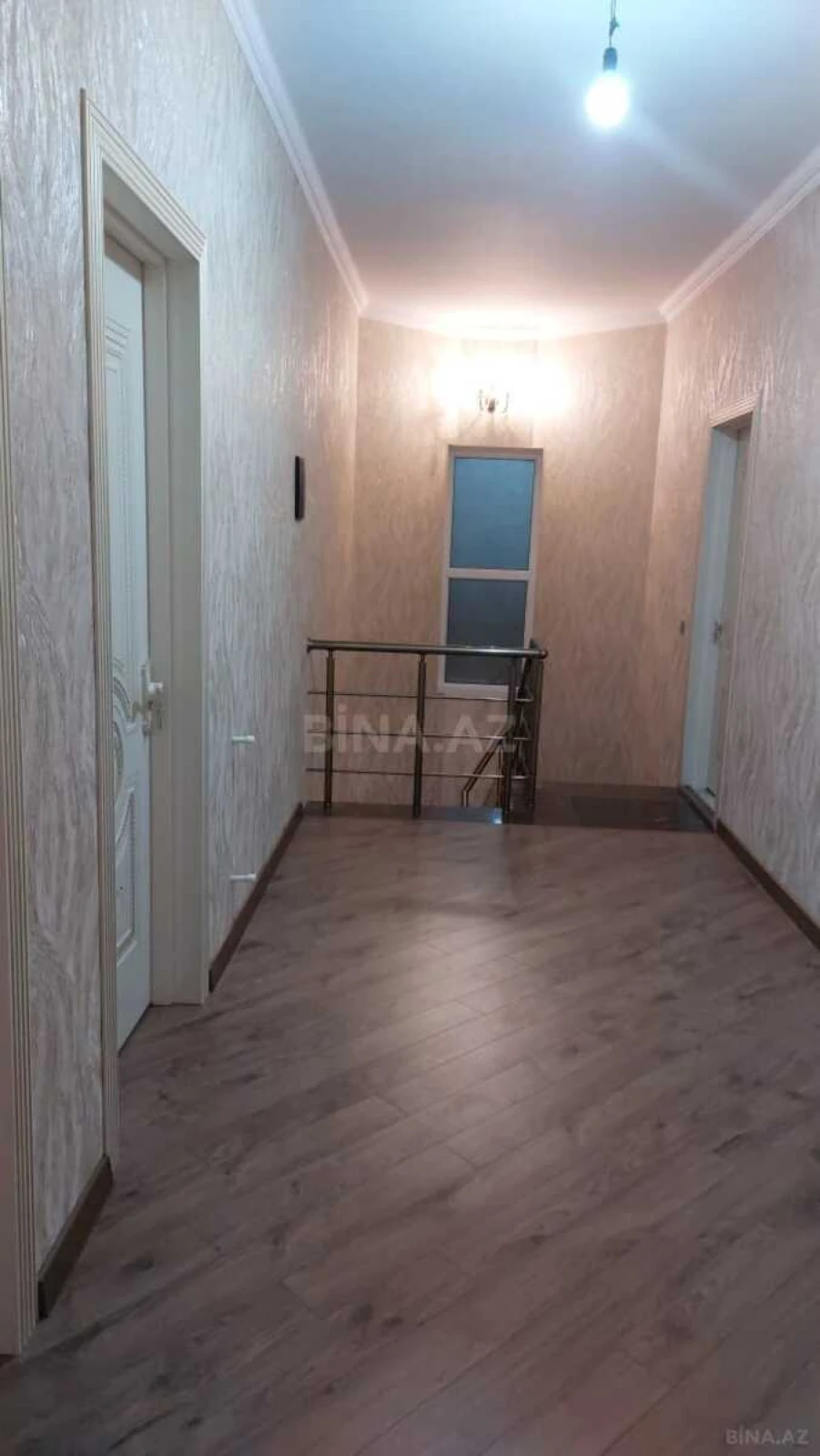 Satılır 7 otaqlı həyət evi 210 m²