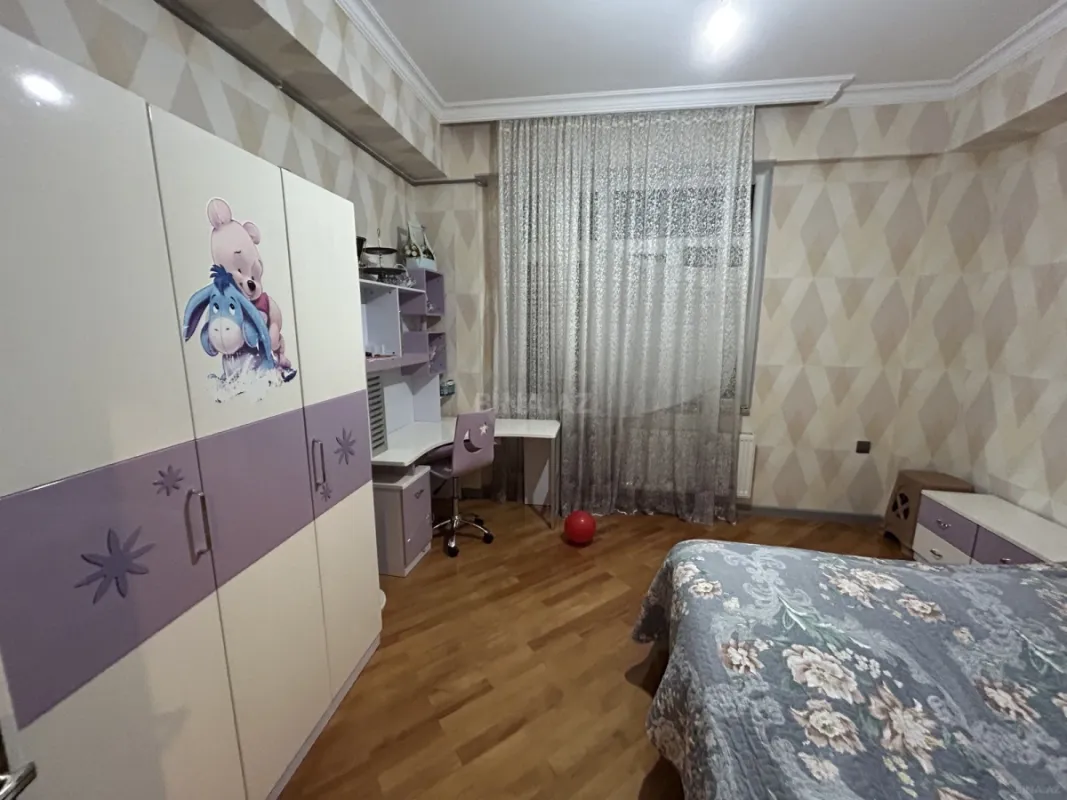 Satılır 3 otaqlı mənzil 96 m²