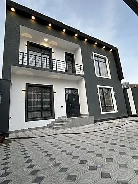 Satılır 5 otaqlı həyət evi 205 m²
