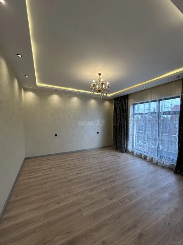 Satılır 5 otaqlı həyət evi 205 m²