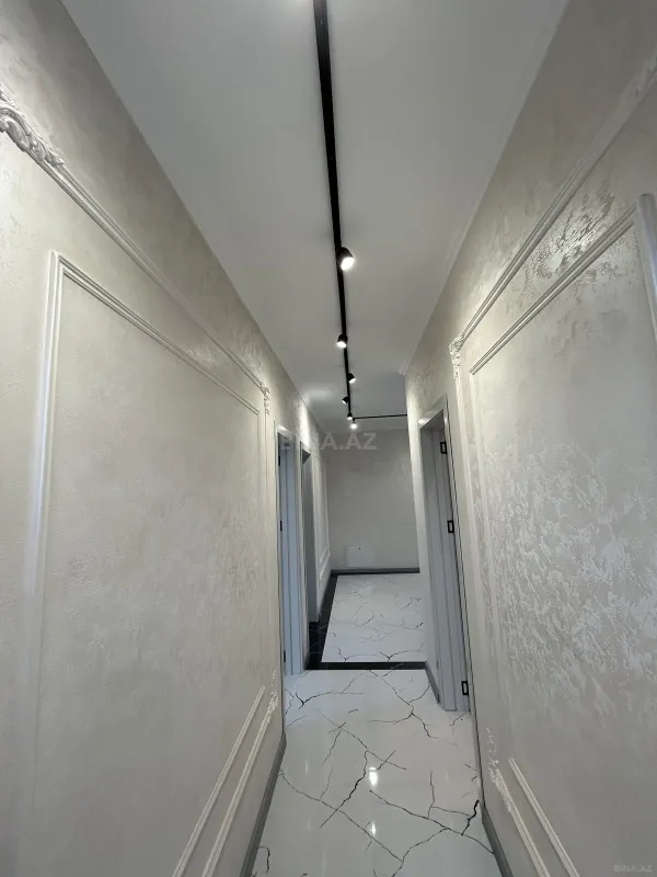 Satılır 5 otaqlı həyət evi 205 m²