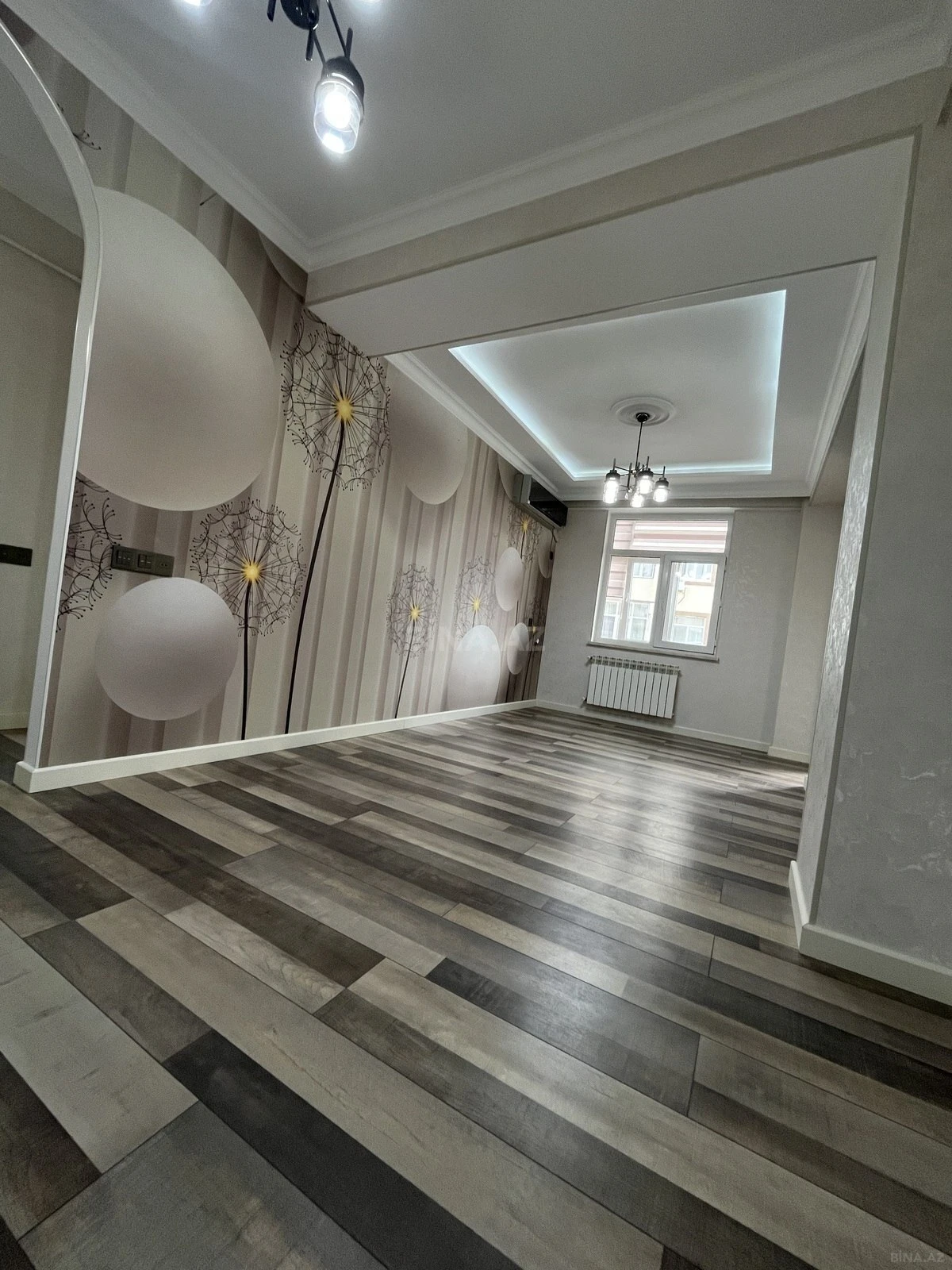 Satılır 3 otaqlı mənzil 83 m²