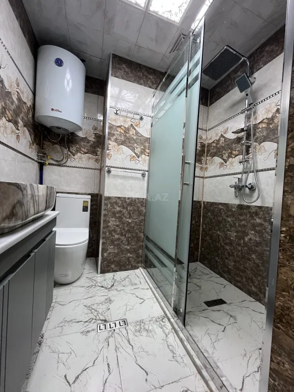 Satılır 3 otaqlı mənzil 83 m²
