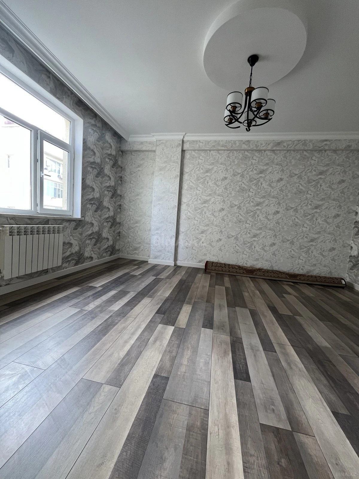 Satılır 3 otaqlı mənzil 83 m²