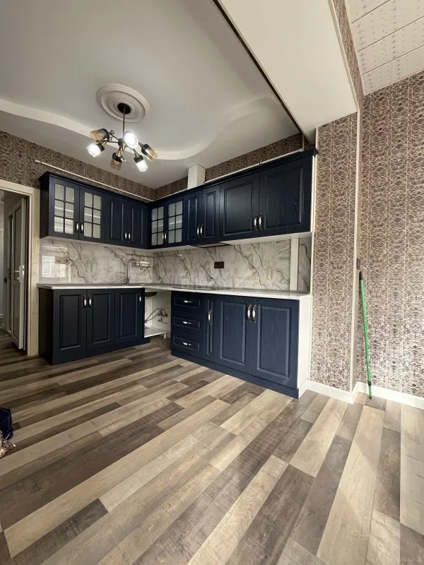 Satılır 3 otaqlı mənzil 83 m²