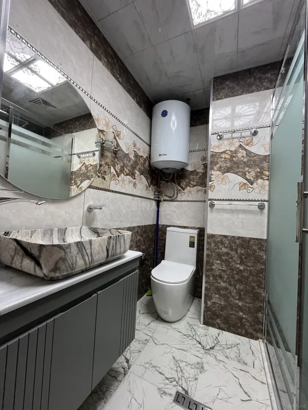 Satılır 3 otaqlı mənzil 83 m²