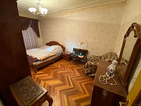 Satılır 3 otaqlı mənzil 85 m²