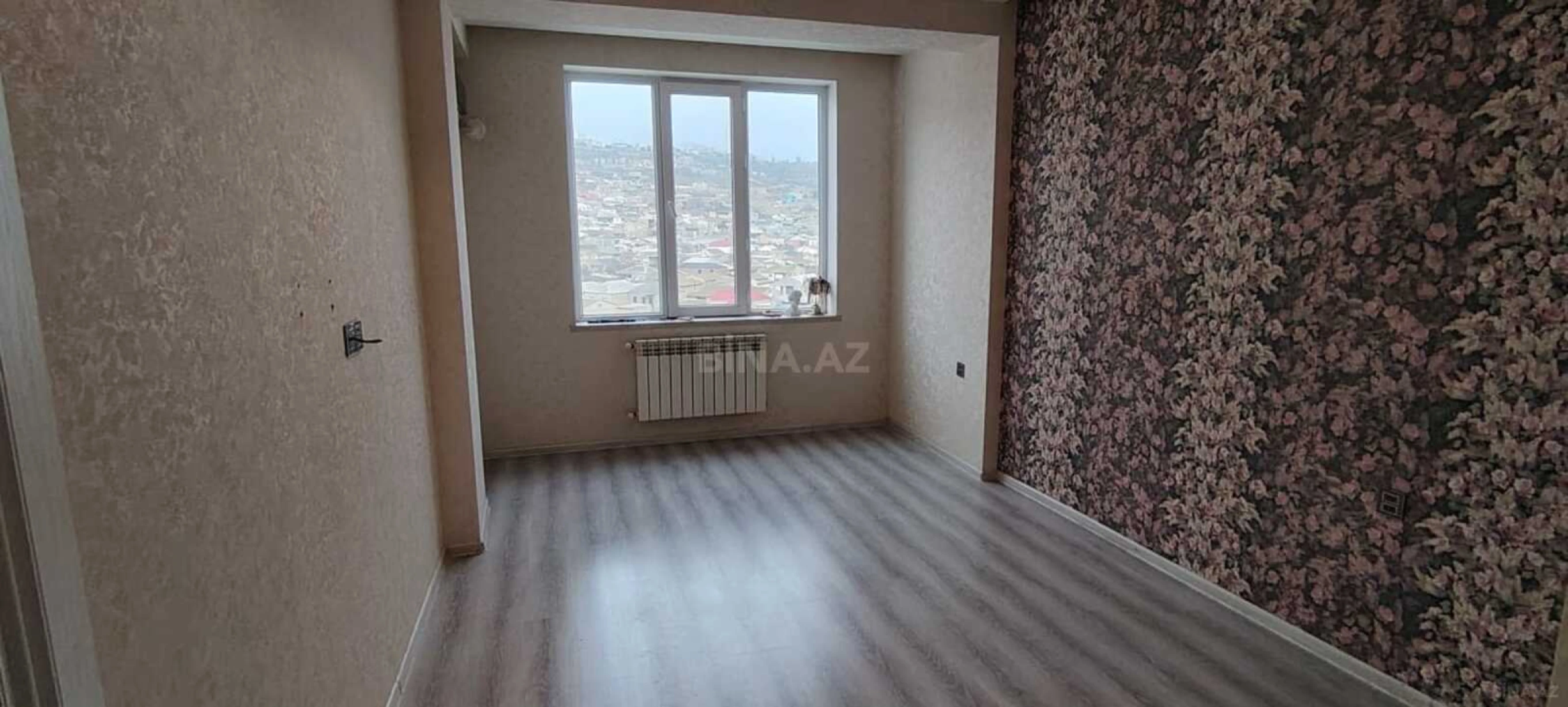 Satılır 2 otaqlı mənzil 80 m²