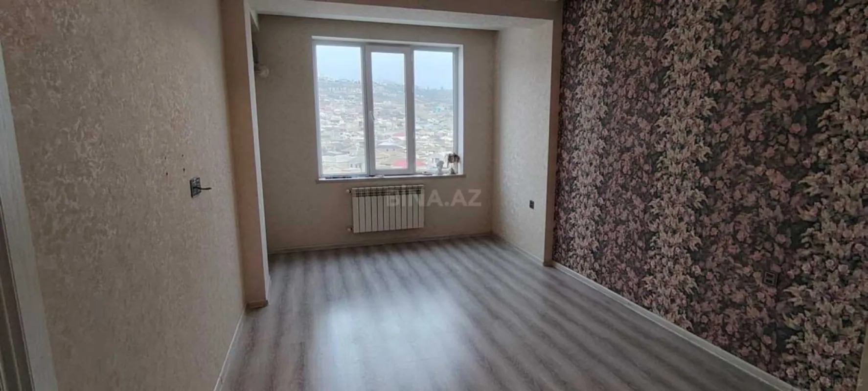 Satılır 2 otaqlı mənzil 80 m²