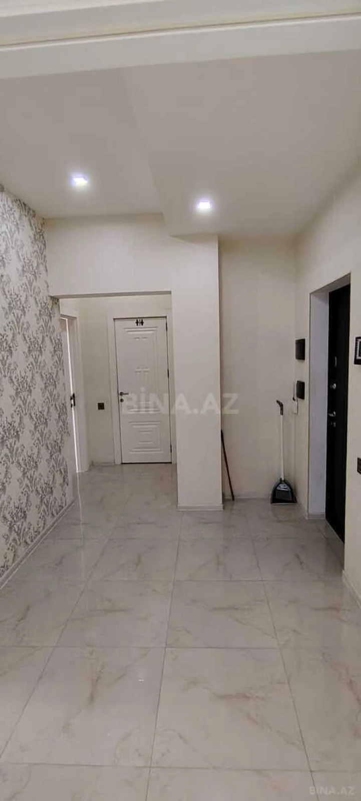 Satılır 2 otaqlı mənzil 80 m²