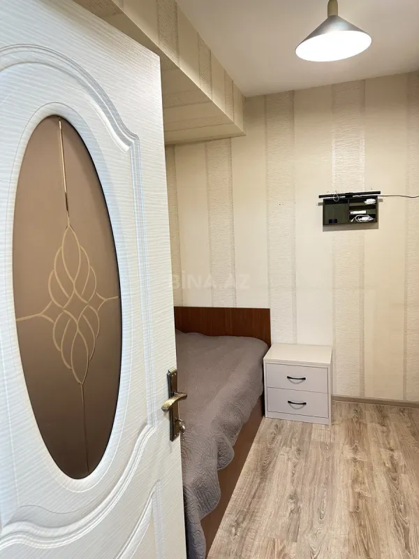 Satılır 2 otaqlı mənzil 67 m²