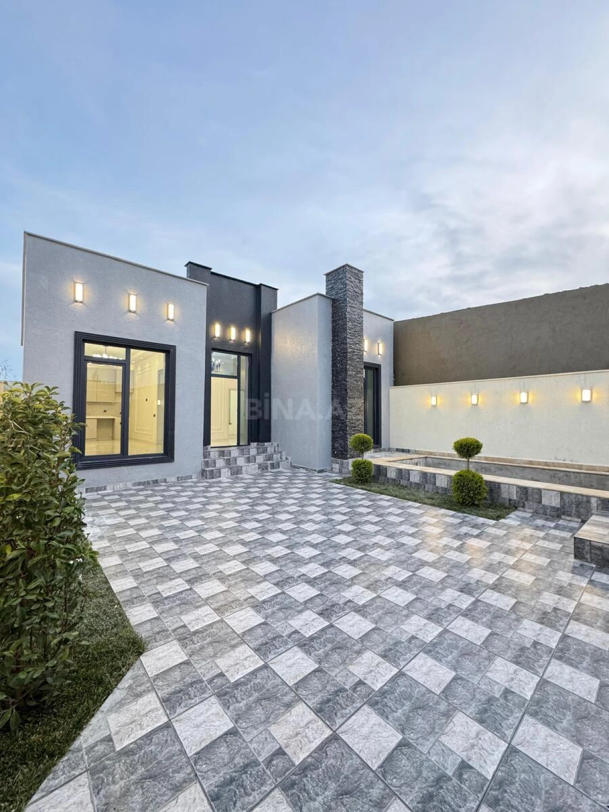 Satılır 4 otaqlı həyət evi 150 m²