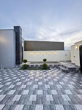 Satılır 4 otaqlı həyət evi 150 m²