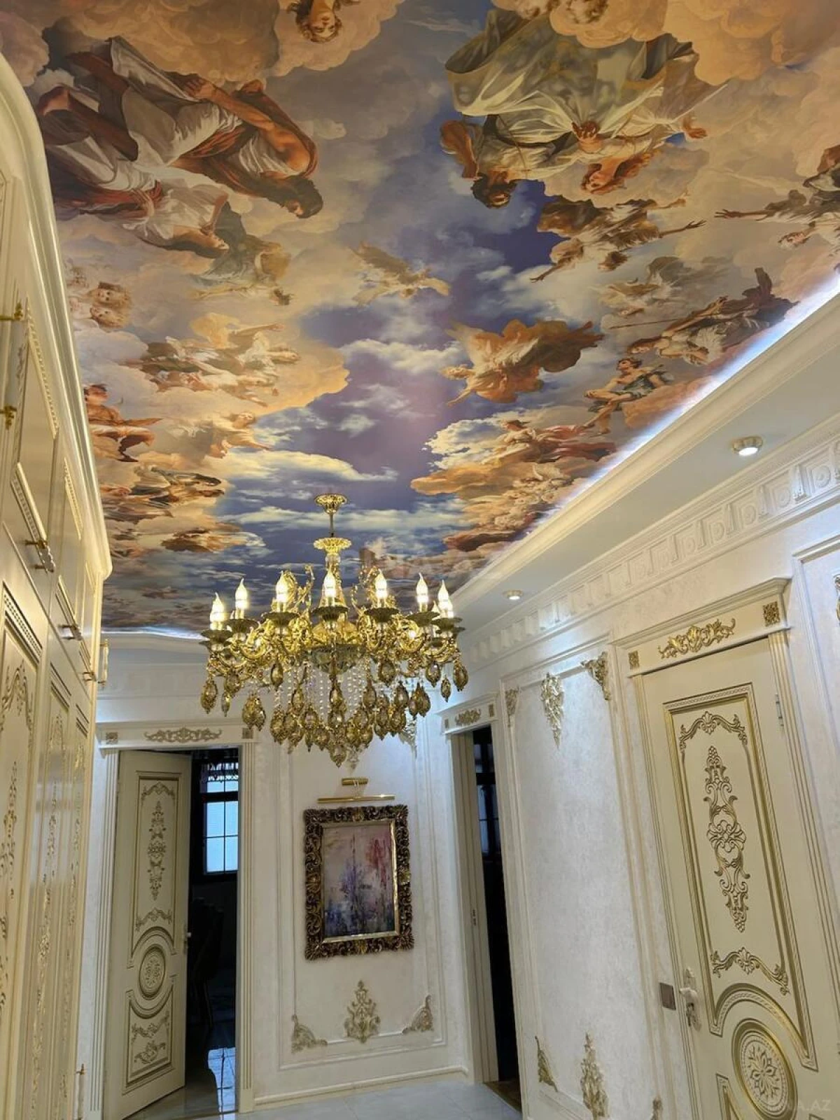 Satılır 4 otaqlı mənzil 160 m²