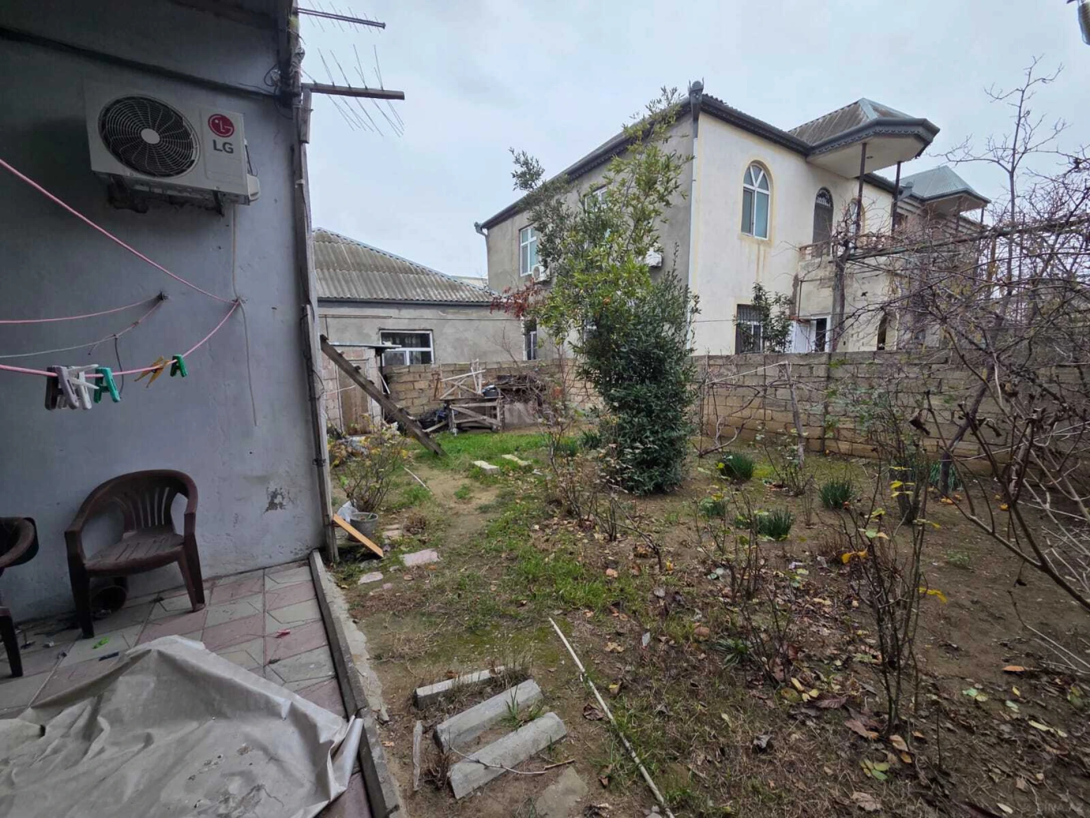 Satılır 4 otaqlı həyət evi 110 m²