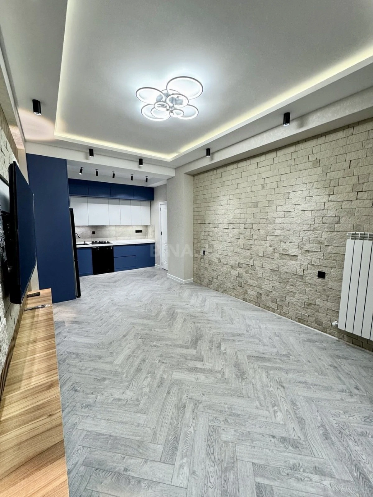 Satılır 3 otaqlı mənzil 70 m²