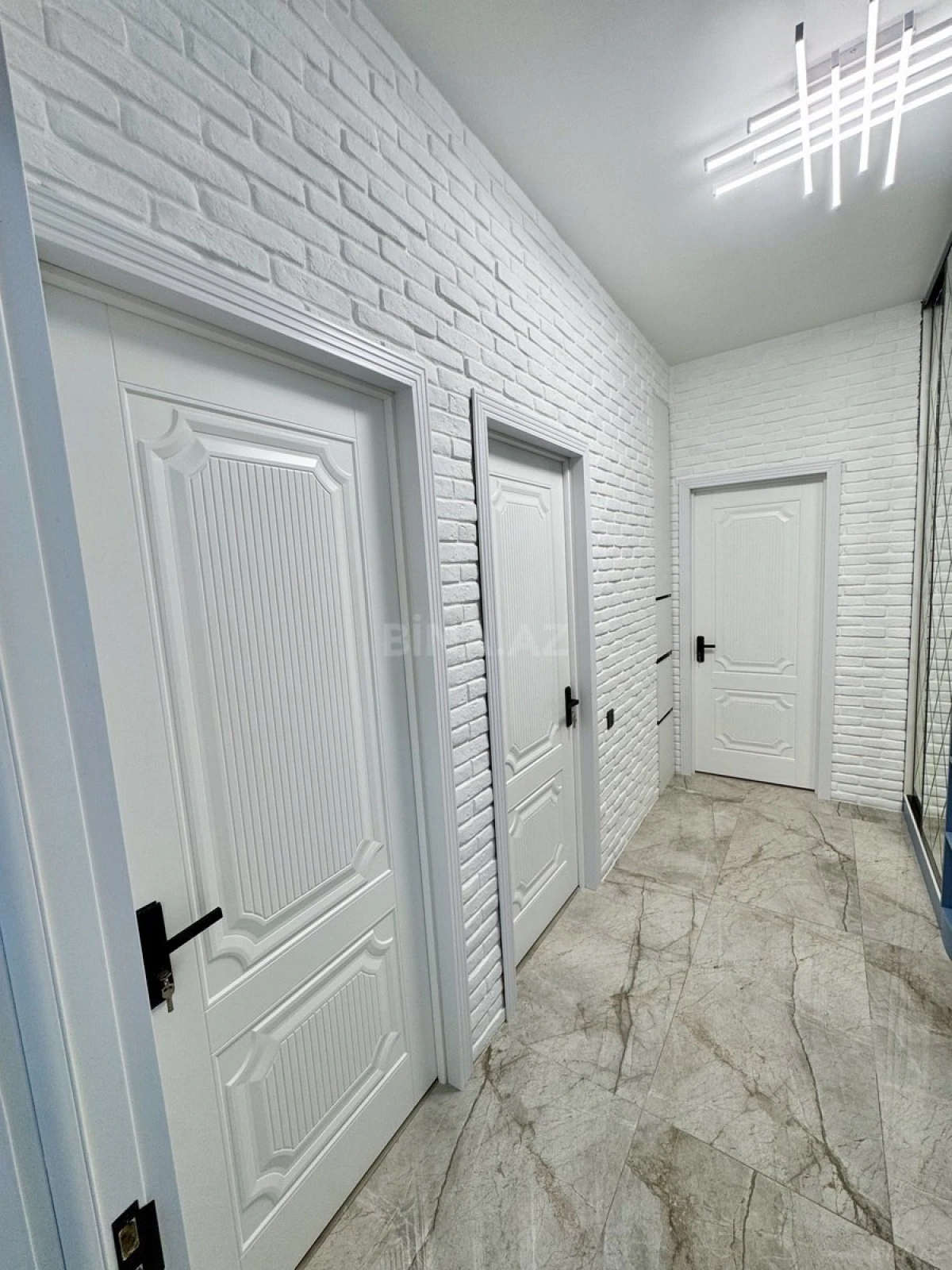 Satılır 3 otaqlı mənzil 70 m²