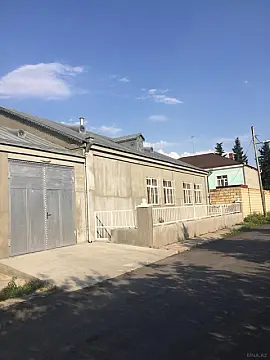 Satılır 3 otaqlı həyət evi 140.9 m² — Quba 3 otaq 140.90 m²