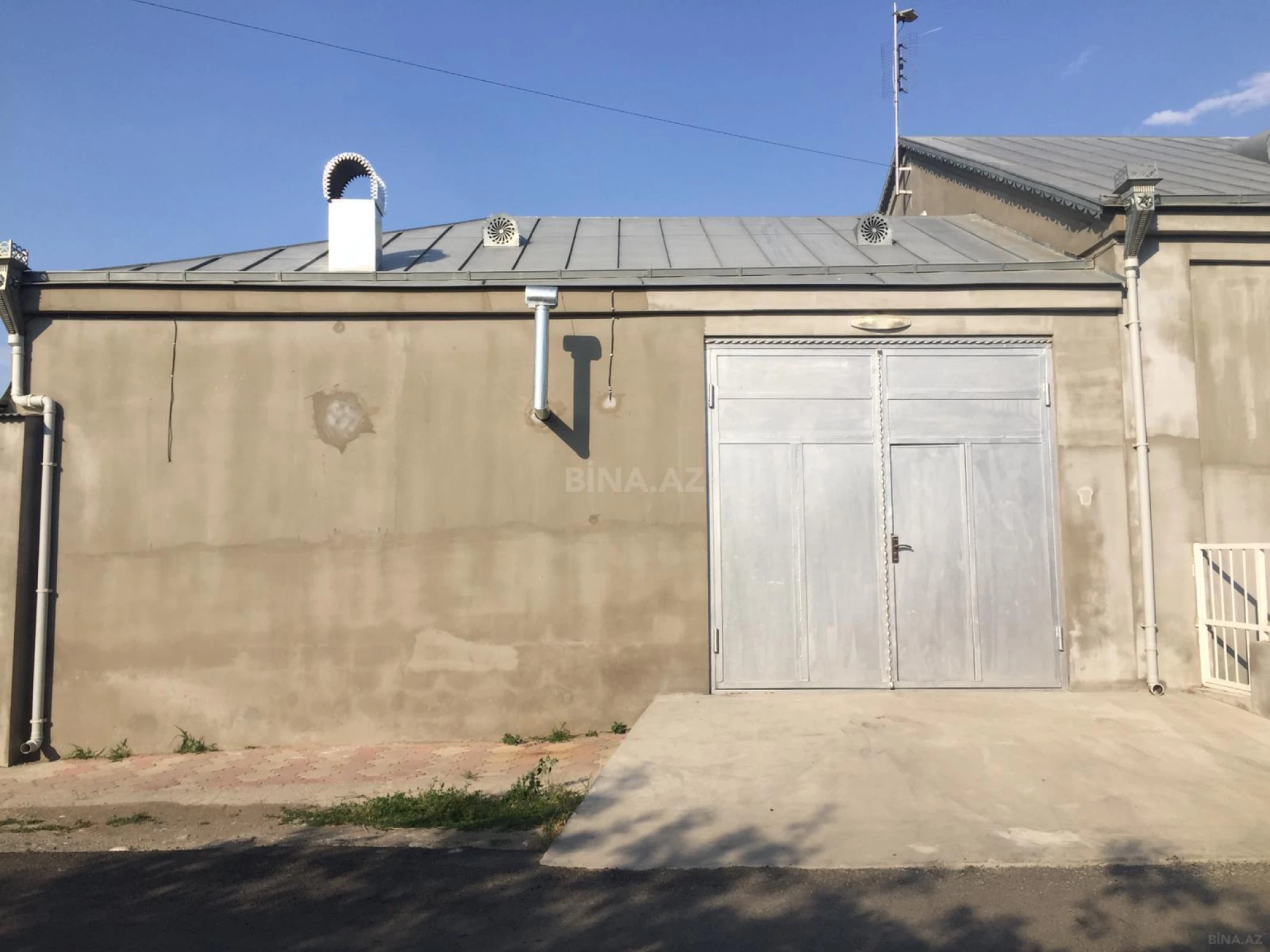 Satılır 3 otaqlı həyət evi 140.9 m²