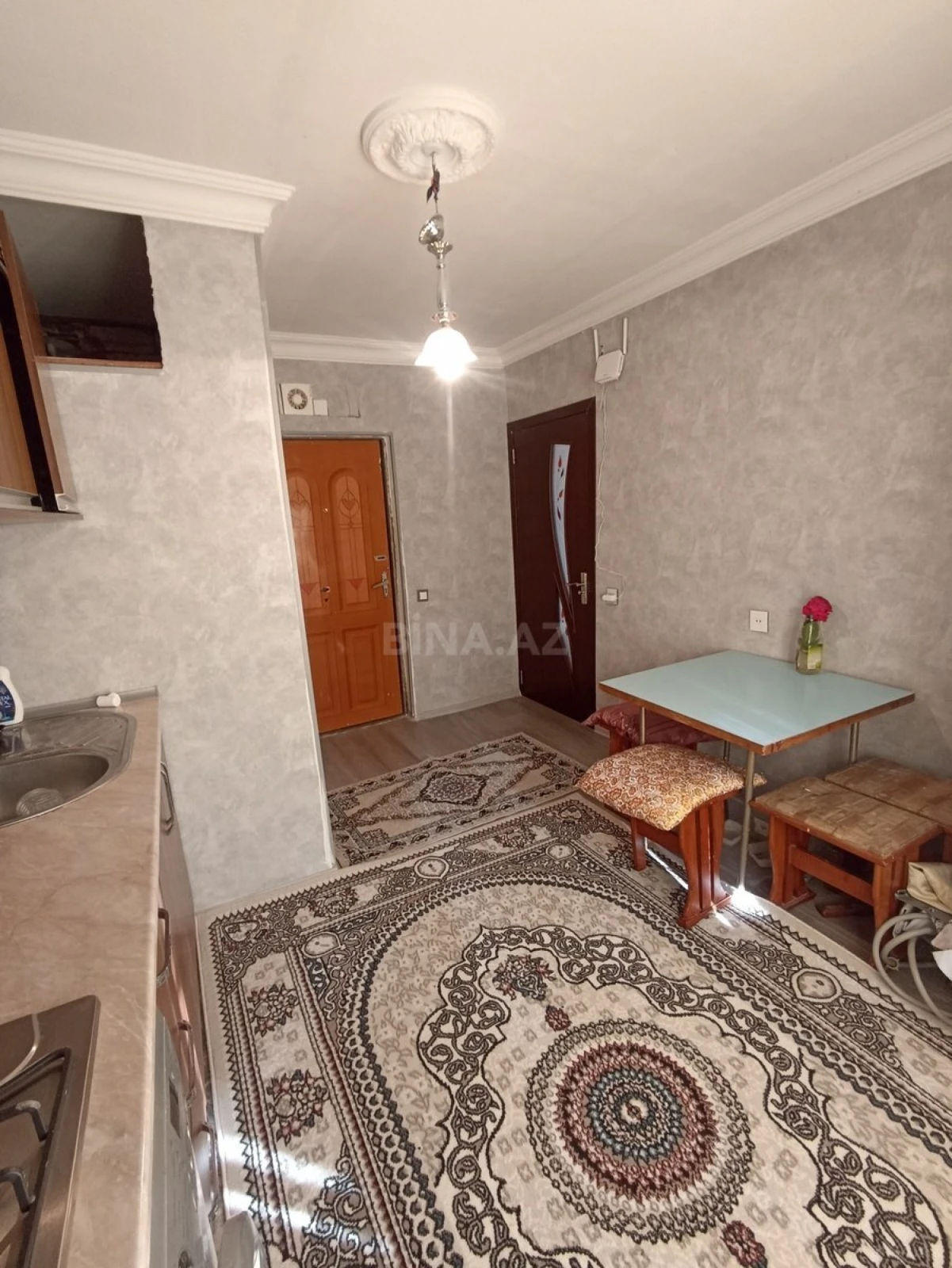 Satılır 2 otaqlı mənzil 30 m²