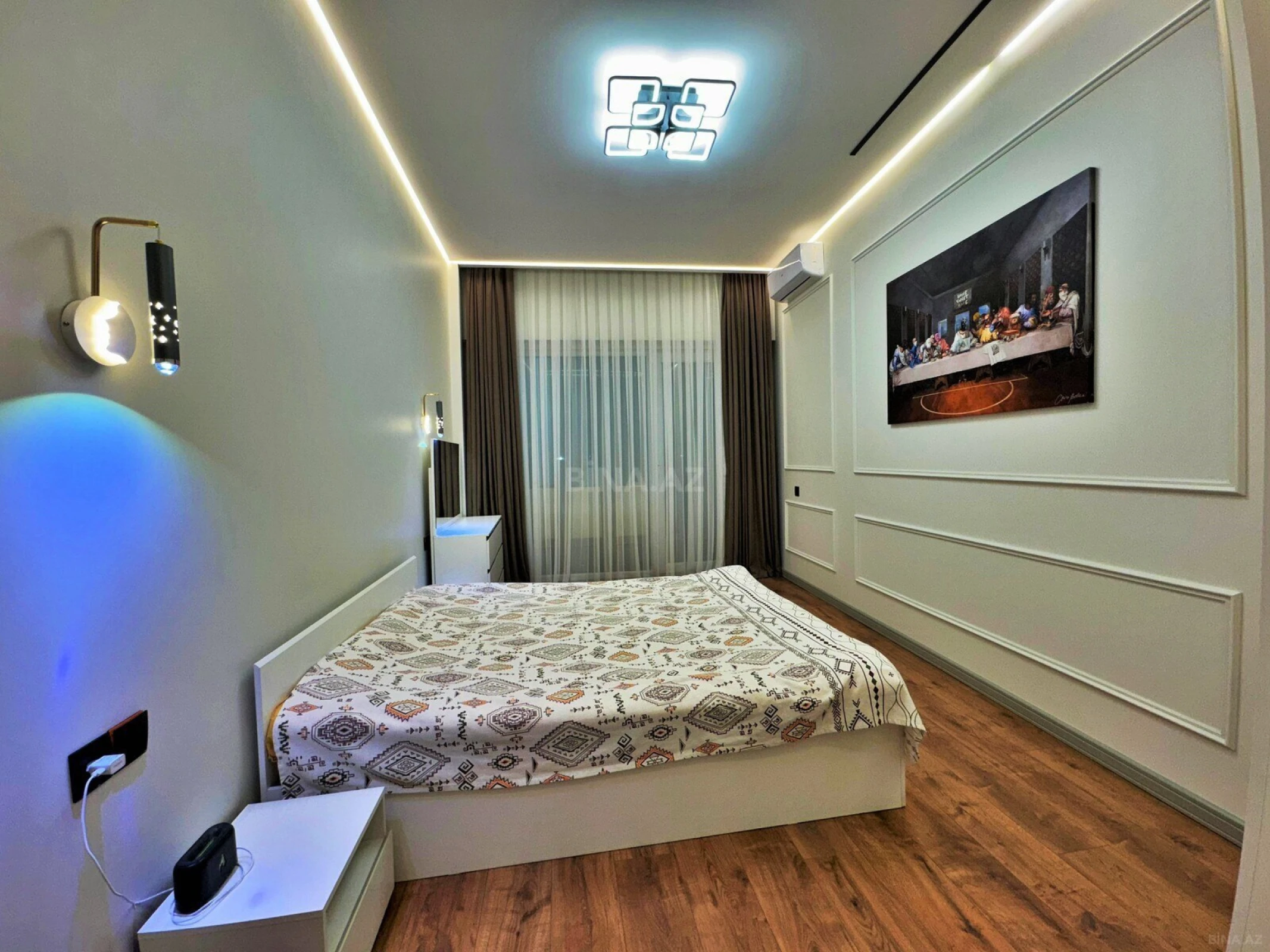 Satılır 3 otaqlı mənzil 114 m²