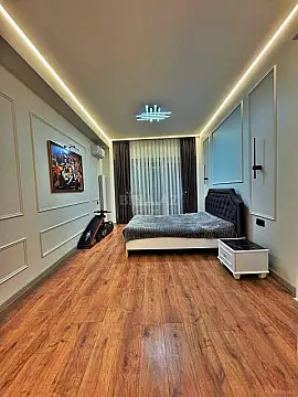 Satılır 3 otaqlı mənzil 114 m²