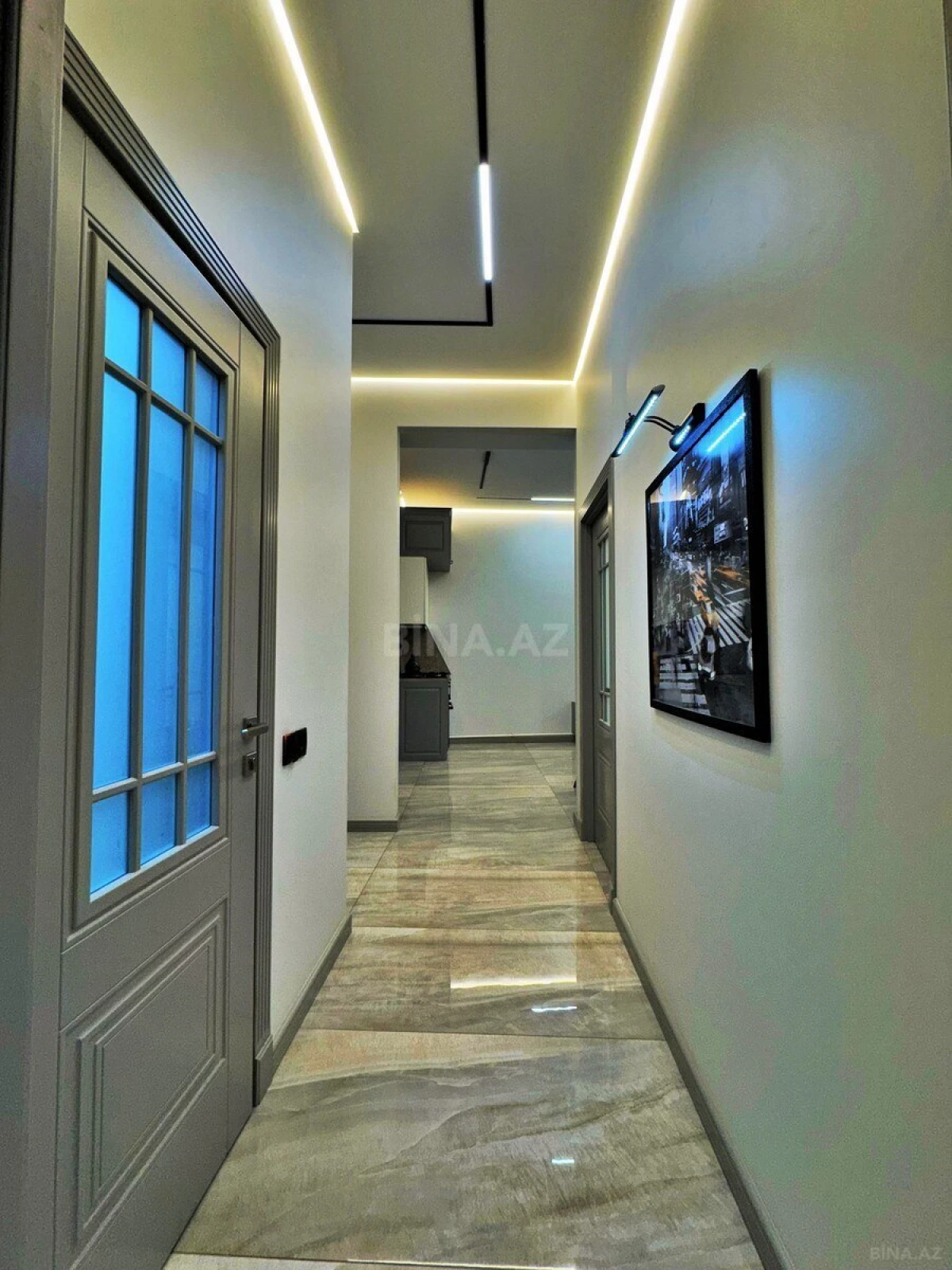 Satılır 3 otaqlı mənzil 114 m²