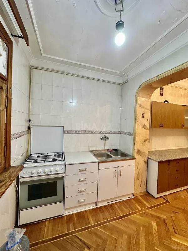 Satılır 2 otaqlı mənzil 65 m²