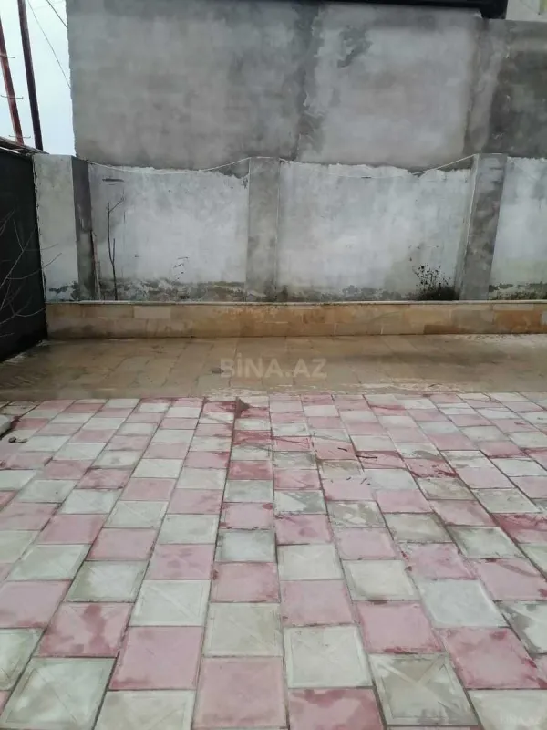Satılır 6 otaqlı həyət evi 202 m²