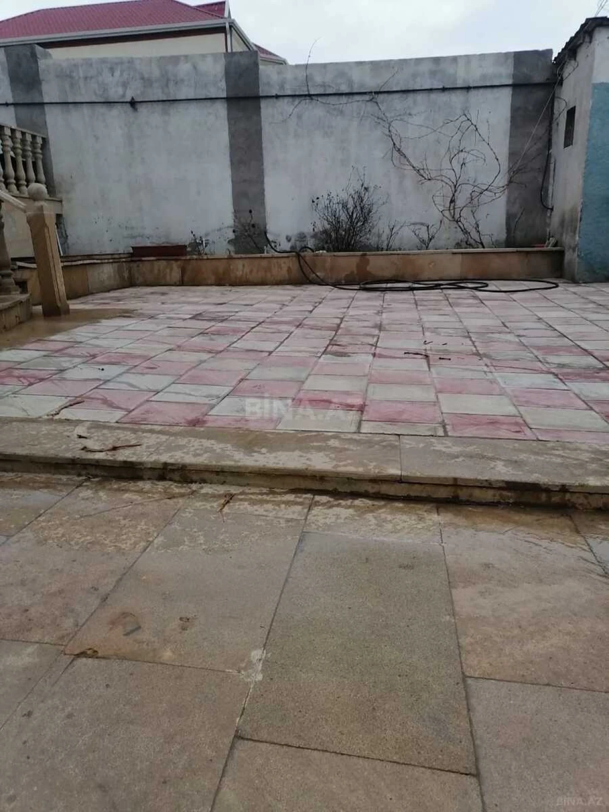 Satılır 6 otaqlı həyət evi 202 m²