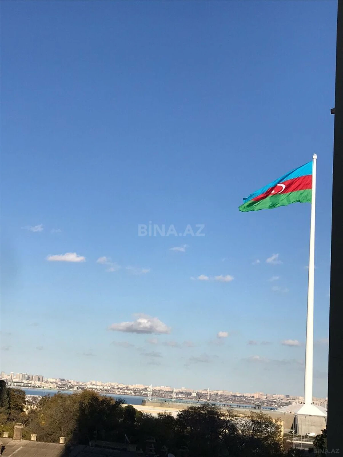 Satılır 3 otaqlı mənzil 75 m²